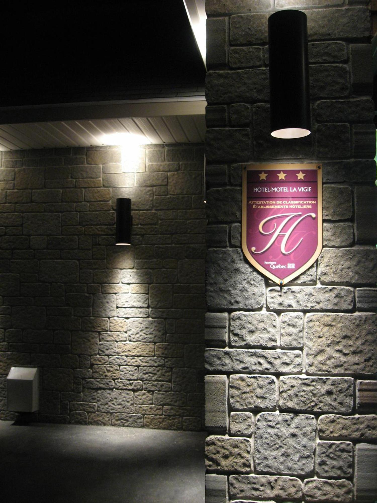 Hotel Motel La Vigie Матан Екстериор снимка