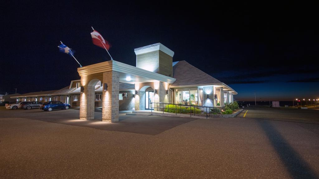 Hotel Motel La Vigie Матан Екстериор снимка